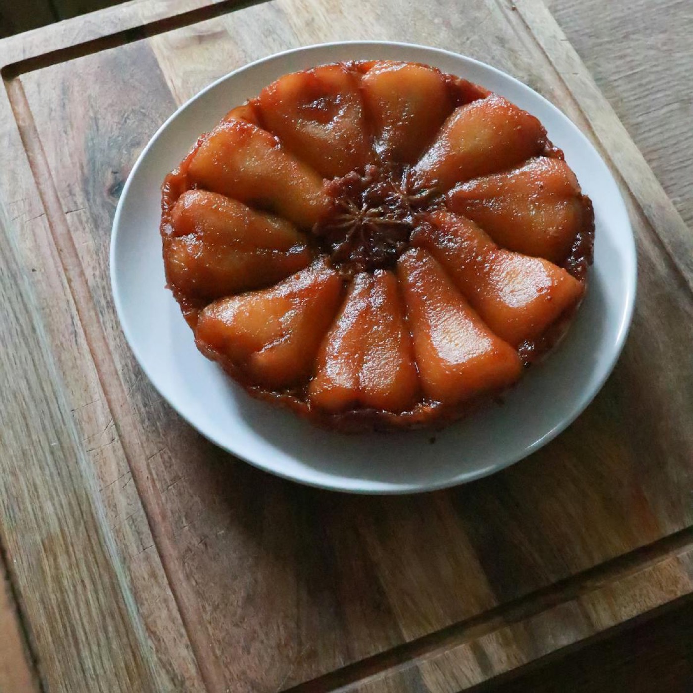 Tarte Tatin maison caramélisée vue du dessus